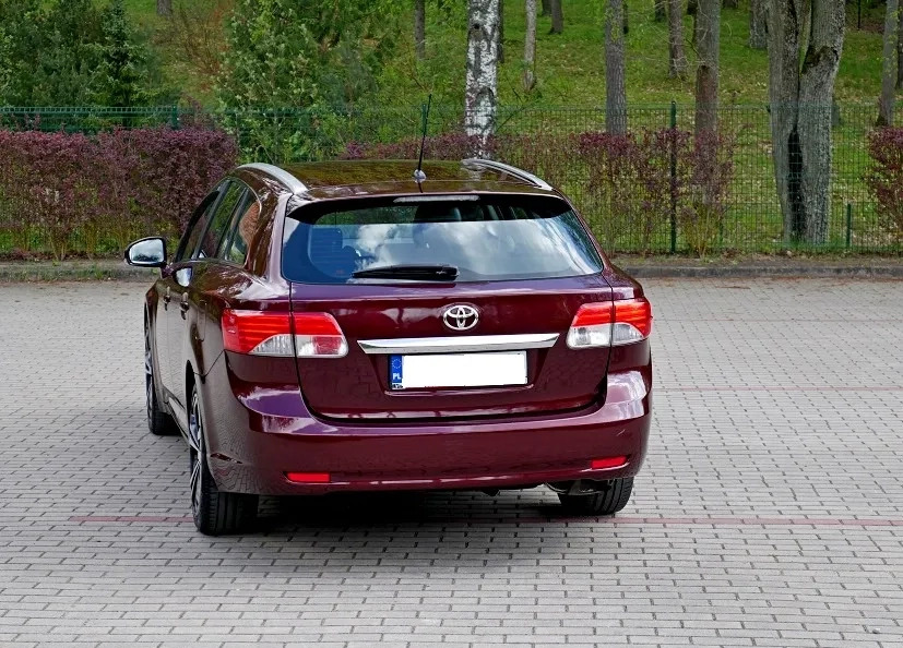 Toyota Avensis cena 38900 przebieg: 187000, rok produkcji 2012 z Olsztyn małe 466